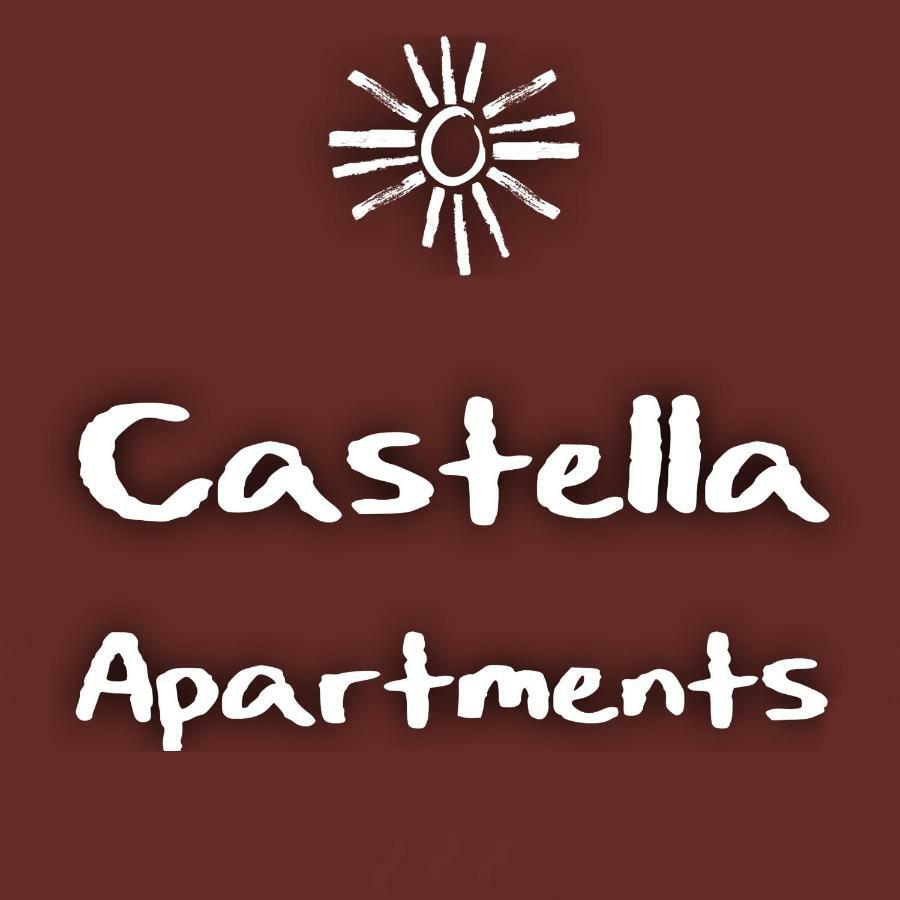 Castella Apartments 보우르보우로우 외부 사진